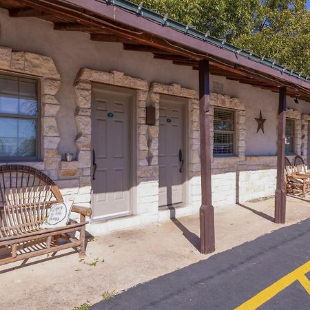 Country Inn Motel Fredericksburg Eksteriør bilde